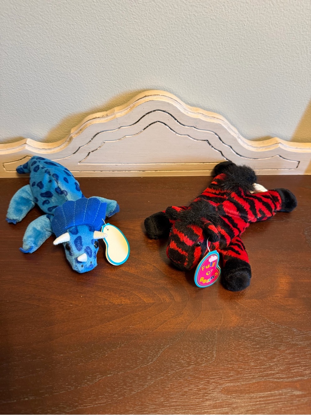 Pair of Avon Full O’ Beans plush toys